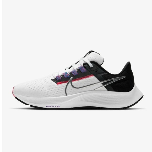Nike Shoes - 🌟 Nike Women’s Air Zoom Pegasus 38 ~ Size 9
